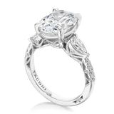 Dantela Oval Three-Stone Engagement Ring 18k