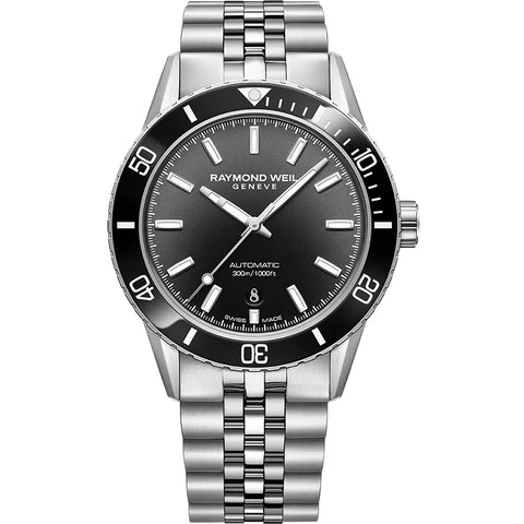 Freelancer Diver Men's Stainless Steel Gradient Black Dial Bracelet Watch