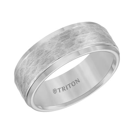 Tungsten carbide Step Edge Comfort Fit band with center hammered texture