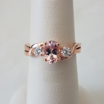 Twist color stone ring