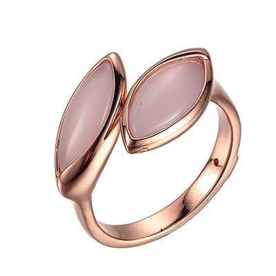 Rose Gold Tone Fashion Ring With Chalcedony